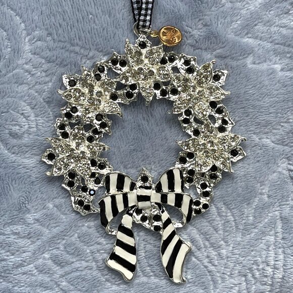 MacKenzie-Childs Silent Night Wreath Ornament -NEW - Picture 2 of 16